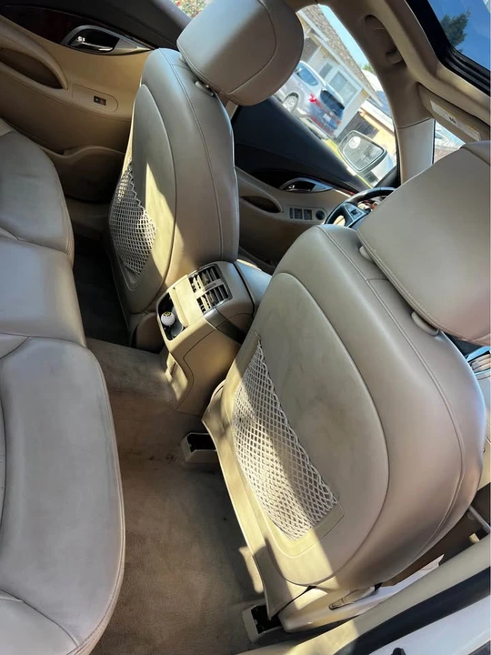 2010 Buick LaCrosse - Image 10 of 21
