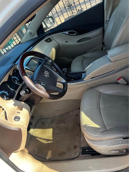 2010 Buick LaCrosse - Image 7 of 21