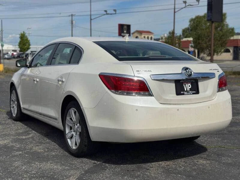 2010 Buick LaCrosse - Image 3 of 7