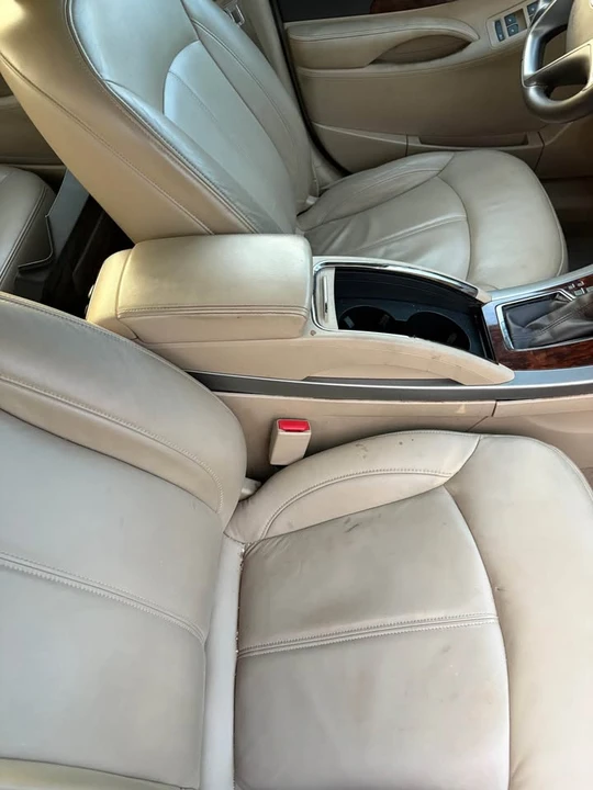 2010 Buick LaCrosse - Image 11 of 11