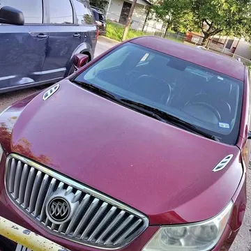 2010 Buick LaCrosse CXL Sedan 4D