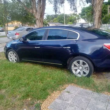 2010 Buick LaCrosse CXL Sedan 4D