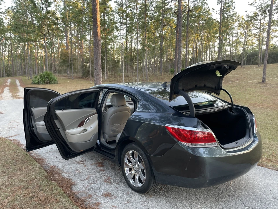 2010 Buick LaCrosse - Image 12 of 23