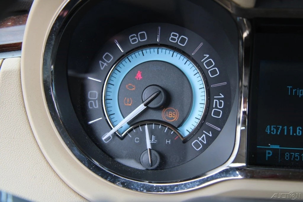 2010 Buick LaCrosse - Image 17 of 21