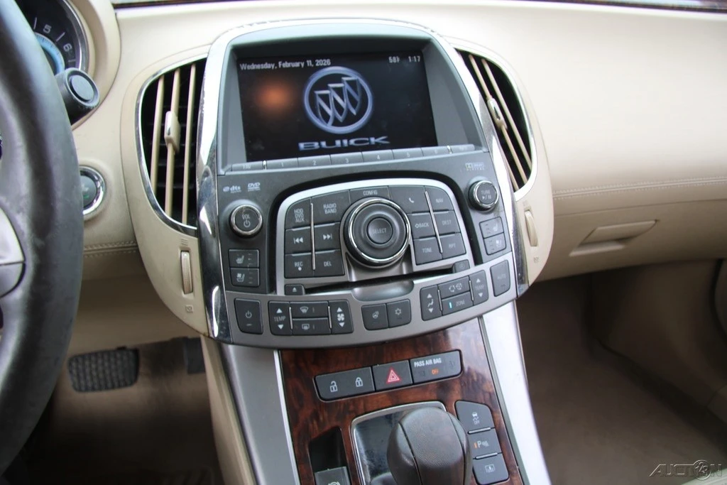 2010 Buick LaCrosse - Image 18 of 21
