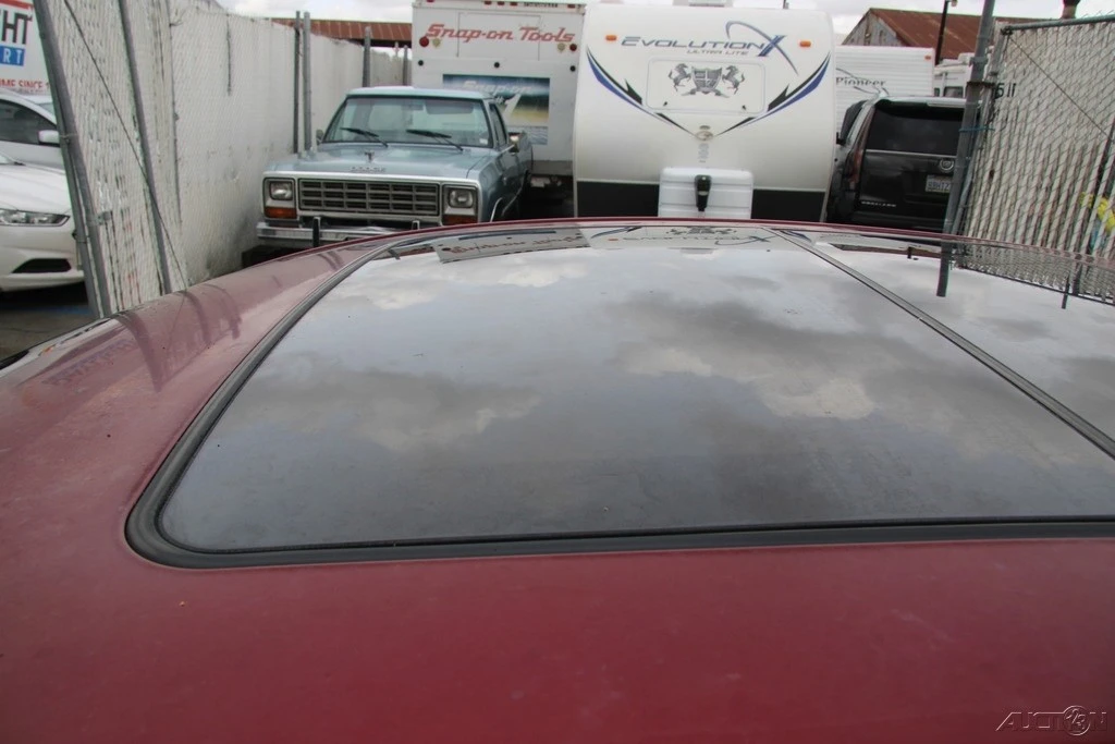 2010 Buick LaCrosse - Image 10 of 21