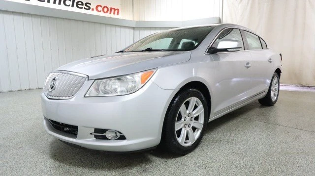 2010 Buick LaCrosse - Image 2 of 20