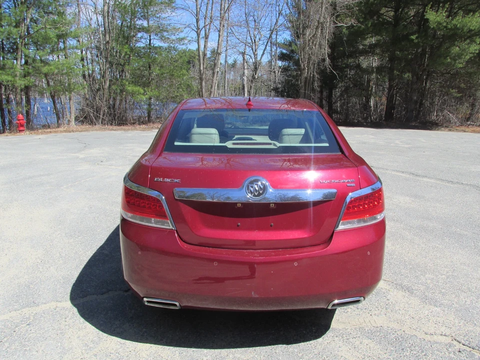 2010 Buick LaCrosse - Image 5 of 21