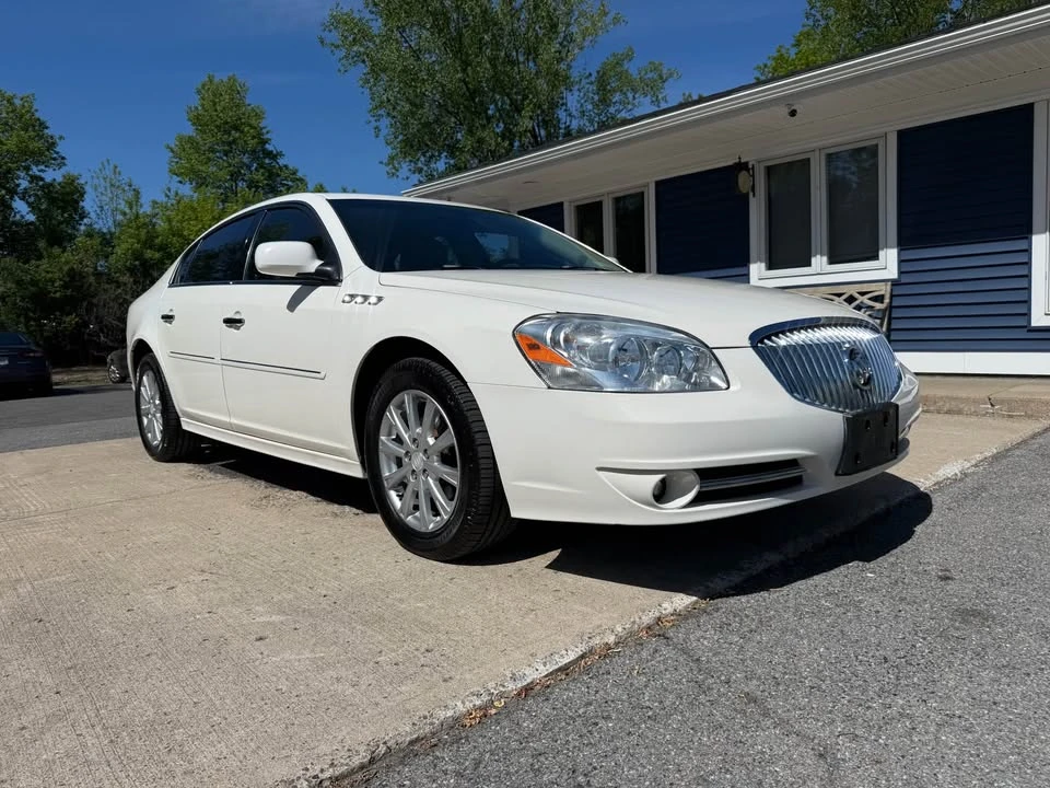 2010 Buick Lucerne - Image 4 of 17