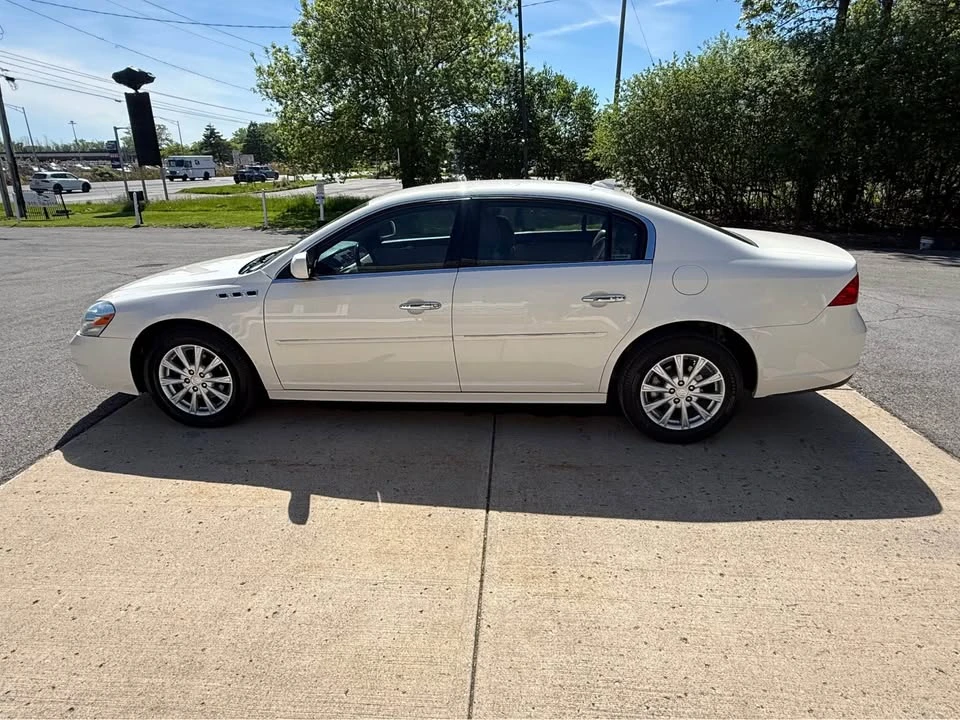 2010 Buick Lucerne - Image 7 of 17