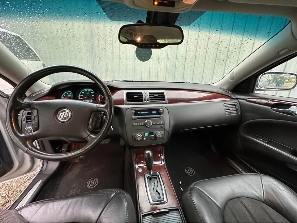 2010 Buick Lucerne - Image 9 of 9