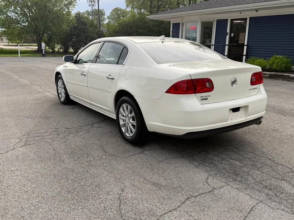 2010 Buick Lucerne - Image 10 of 20