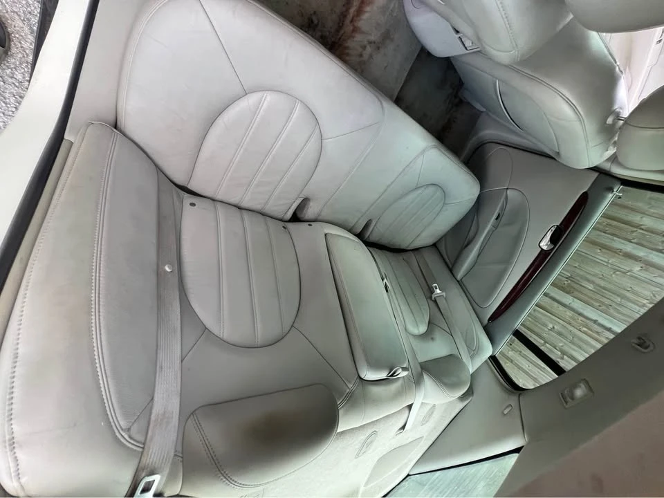 2010 Buick Lucerne - Image 10 of 10