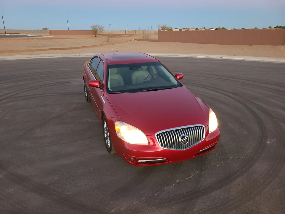 2010 Buick Lucerne - Image 15 of 31