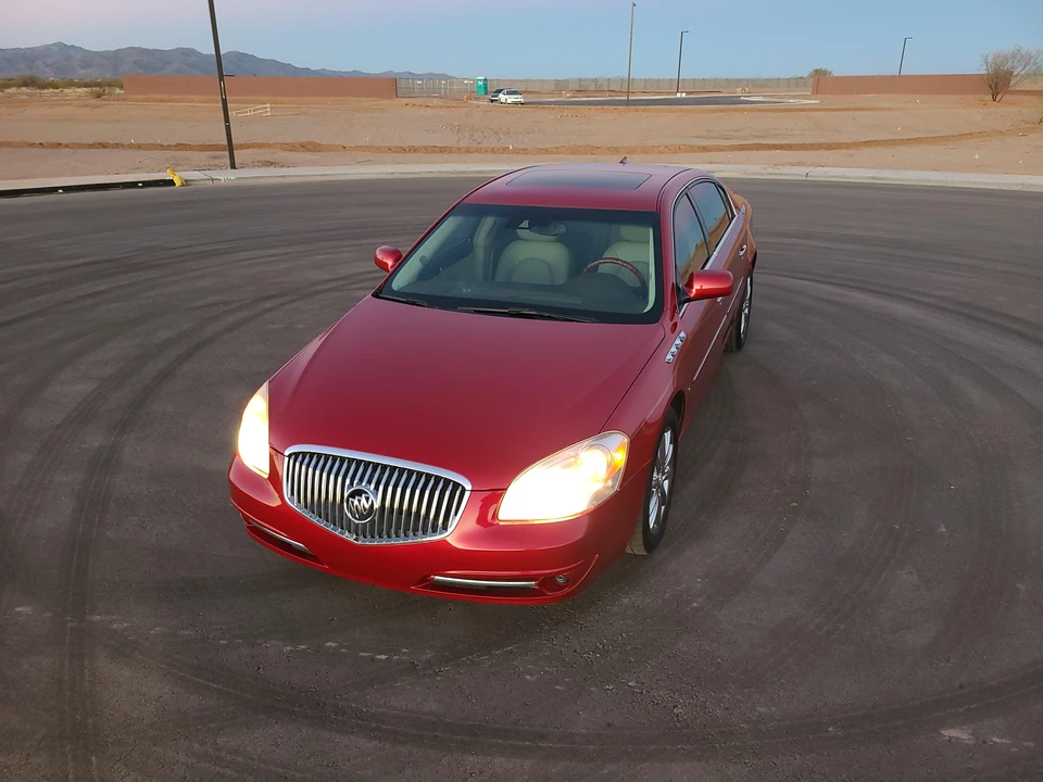 2010 Buick Lucerne - Image 7 of 31