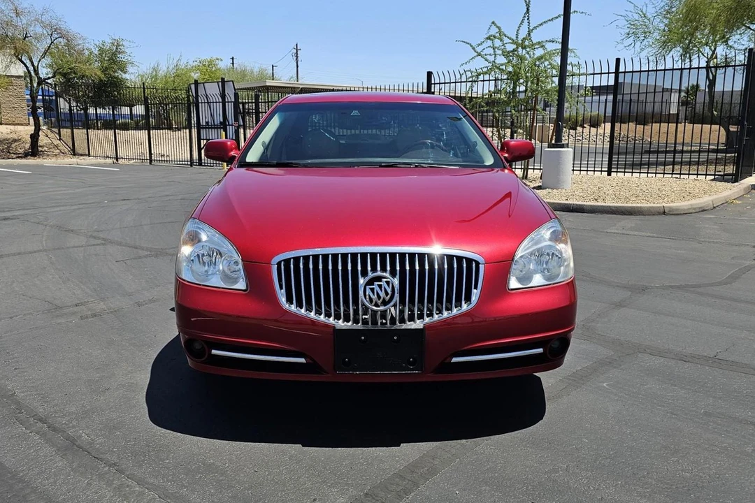 2010 Buick Lucerne - Image 2 of 31