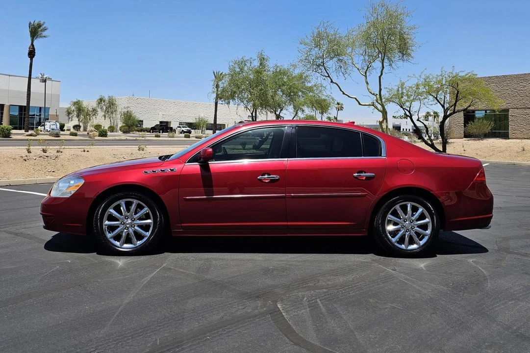 2010 Buick Lucerne - Image 3 of 31