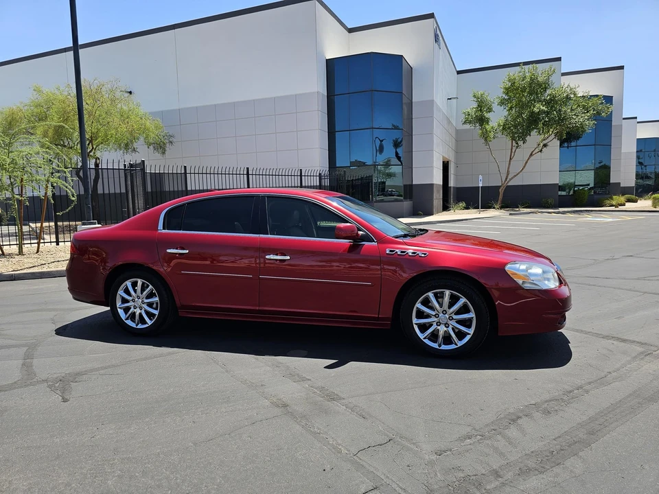 2010 Buick Lucerne - Image 19 of 31