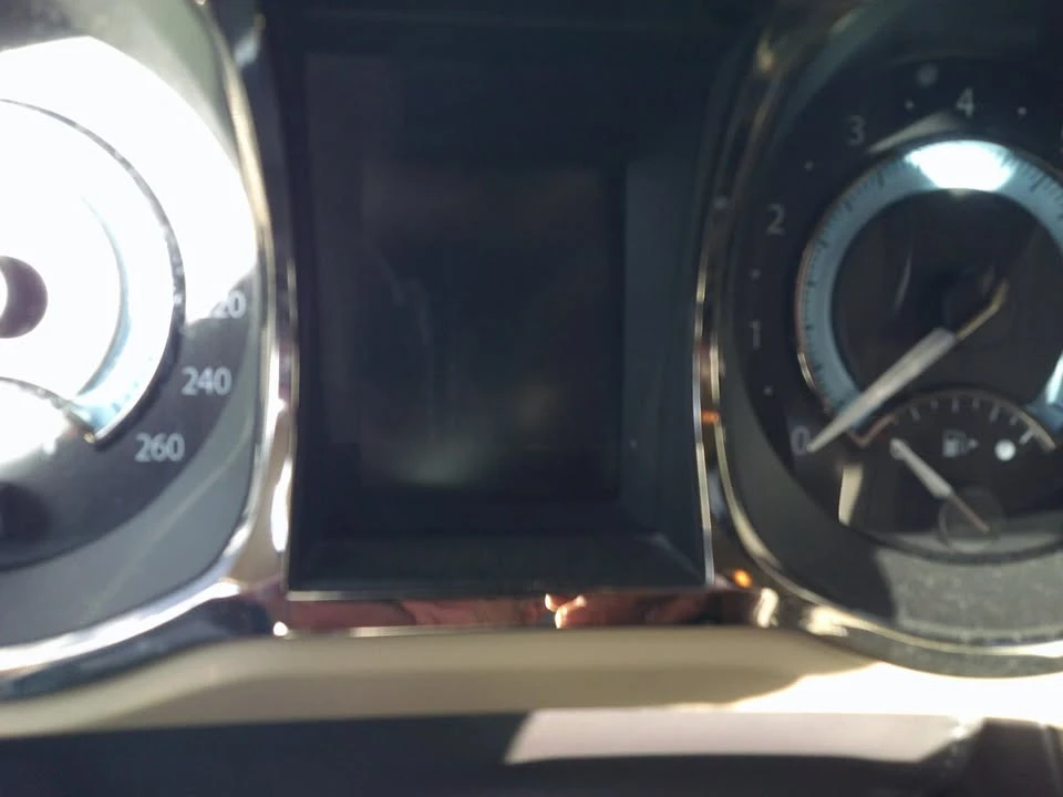 2010 Buick LaCrosse - Image 10 of 15