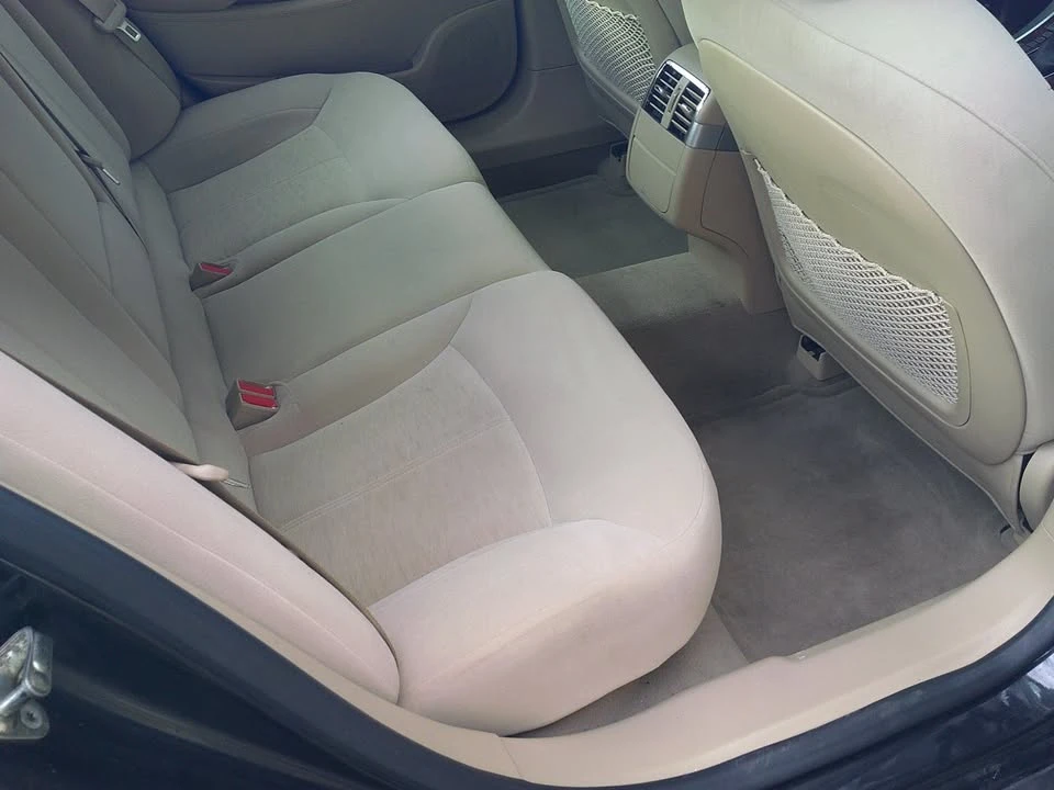 2010 Buick LaCrosse - Image 8 of 15