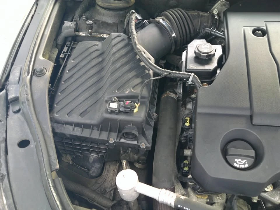 2010 Buick LaCrosse - Image 15 of 15