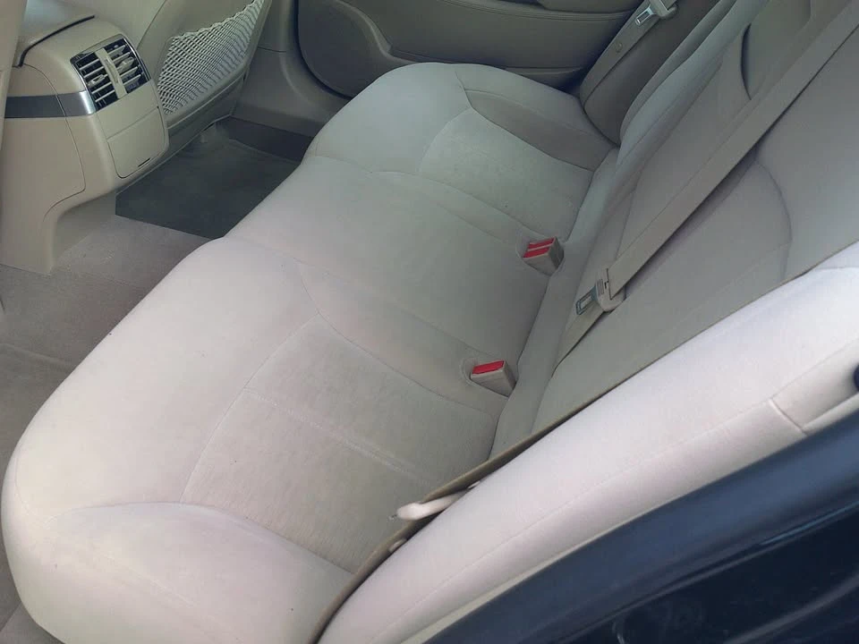 2010 Buick LaCrosse - Image 6 of 15