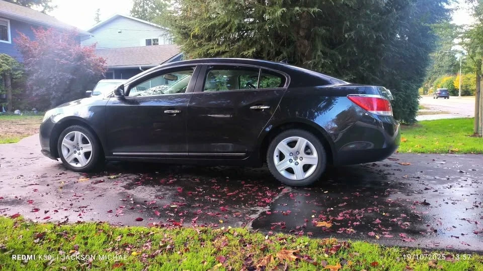 2010 Buick LaCrosse - Image 5 of 19