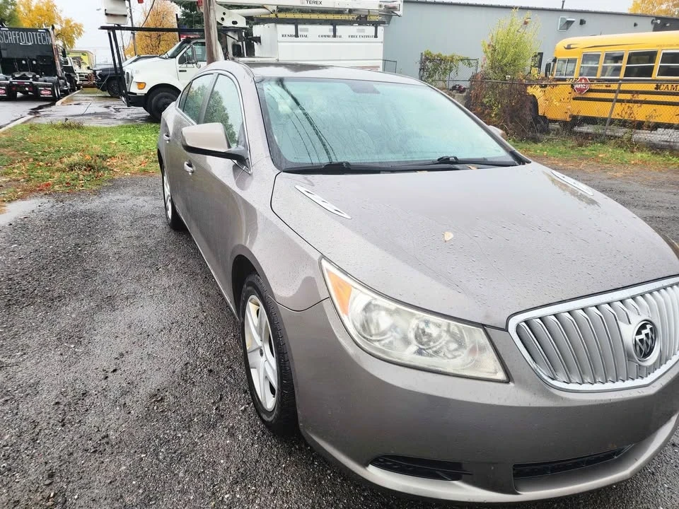 2010 Buick LaCrosse - Image 3 of 9