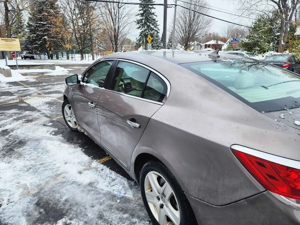 2010 Buick LaCrosse - Image 6 of 10