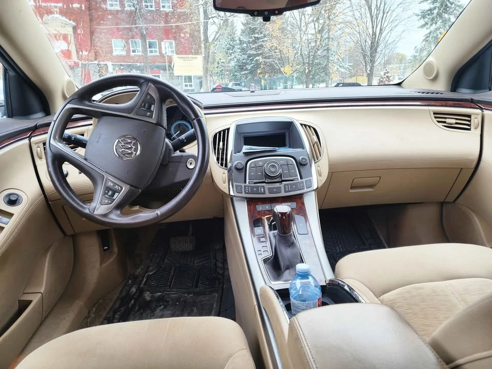 2010 Buick LaCrosse - Image 10 of 10