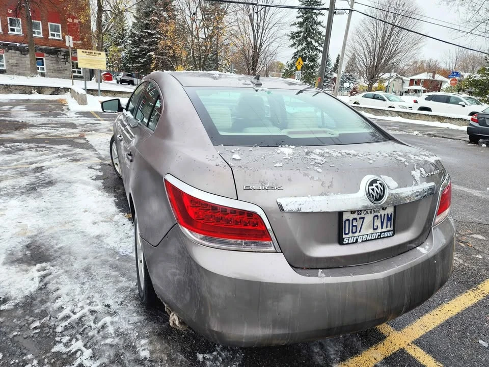 2010 Buick LaCrosse - Image 7 of 10