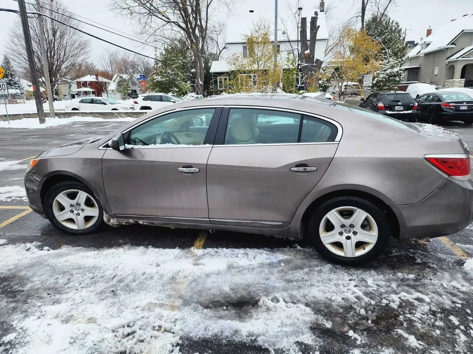 2010 Buick LaCrosse - Image 8 of 10