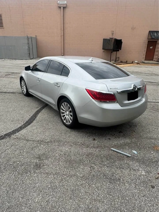 2010 Buick LaCrosse - Image 4 of 10