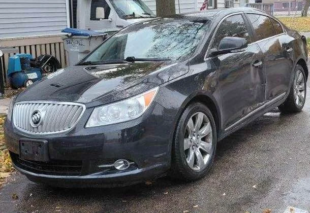 2010 Buick LaCrosse - Image 2 of 8