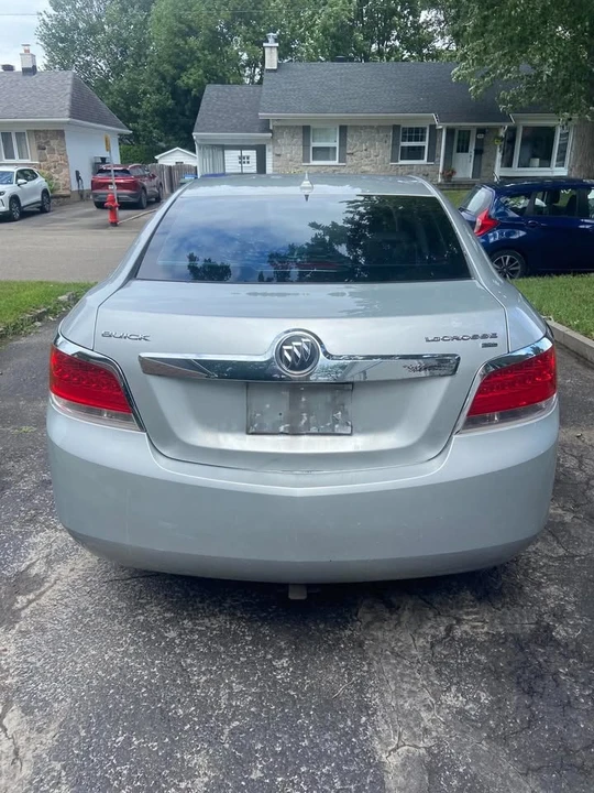 2010 Buick LaCrosse - Image 2 of 15