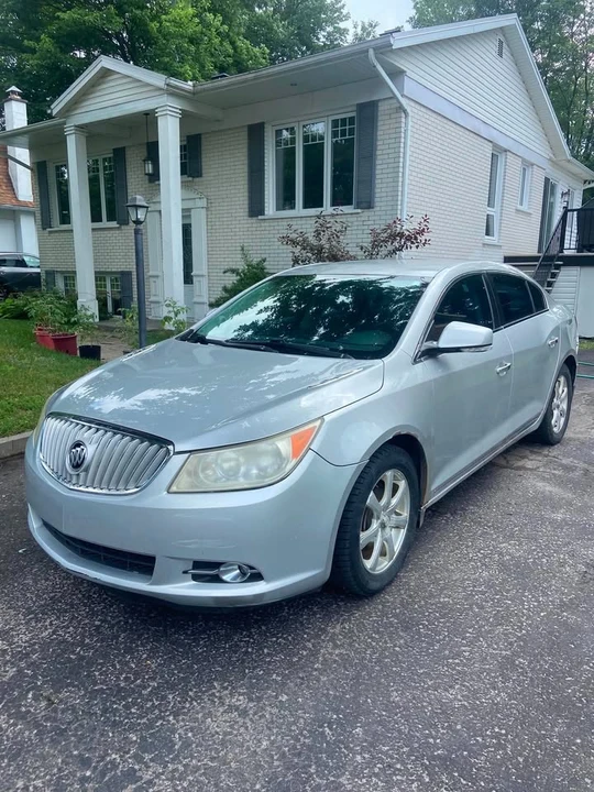 2010 Buick LaCrosse - Image 15 of 15