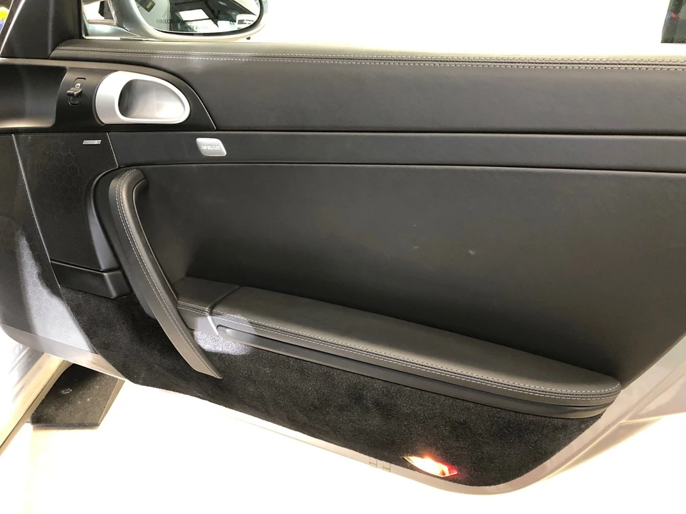 2010 Porsche 997 Carrera 4S - Image 21 of 24