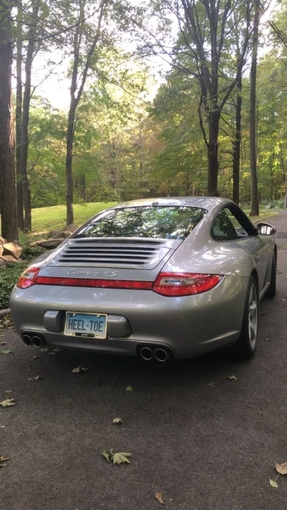 2010 Porsche 997 Carrera 4S - Image 2 of 24