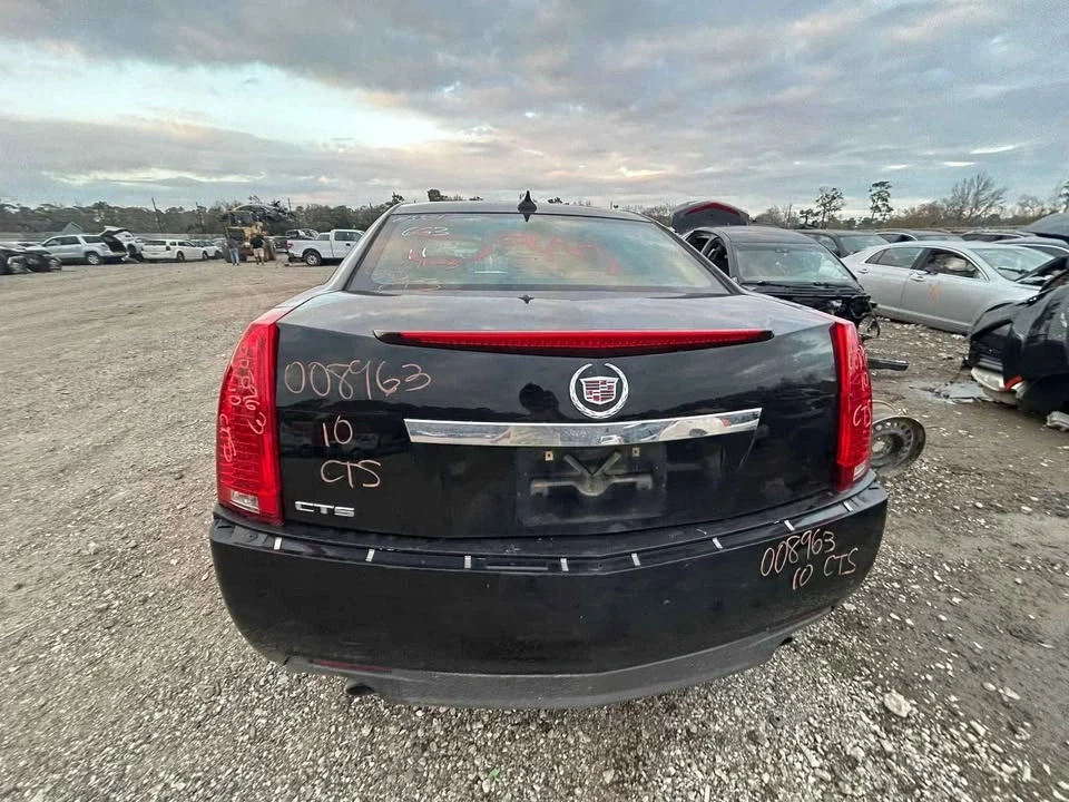 2010 Cadillac CTS 2nd Gen - Image 4 of 10