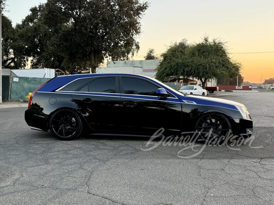2010 Cadillac CTS 2nd Gen - Image 2 of 21