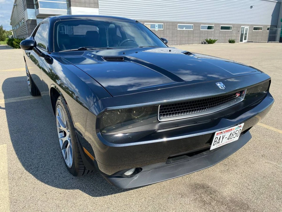2010 Dodge Challenger 3rd Gen - Image 12 of 22