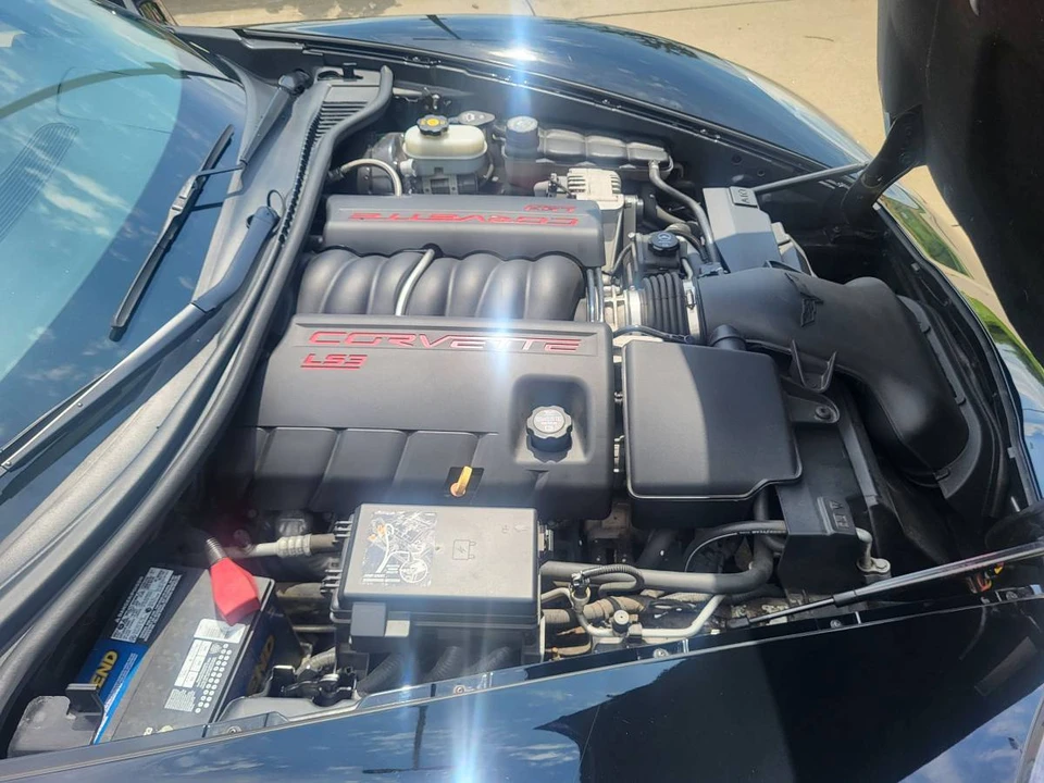 2010 Chevrolet Corvette C6 - Image 13 of 17