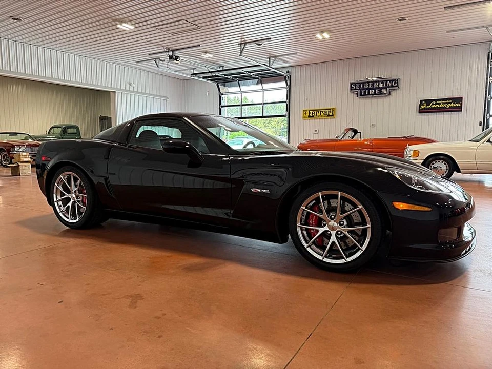 2010 Chevrolet Corvette C6 Z06 - Image 9 of 31