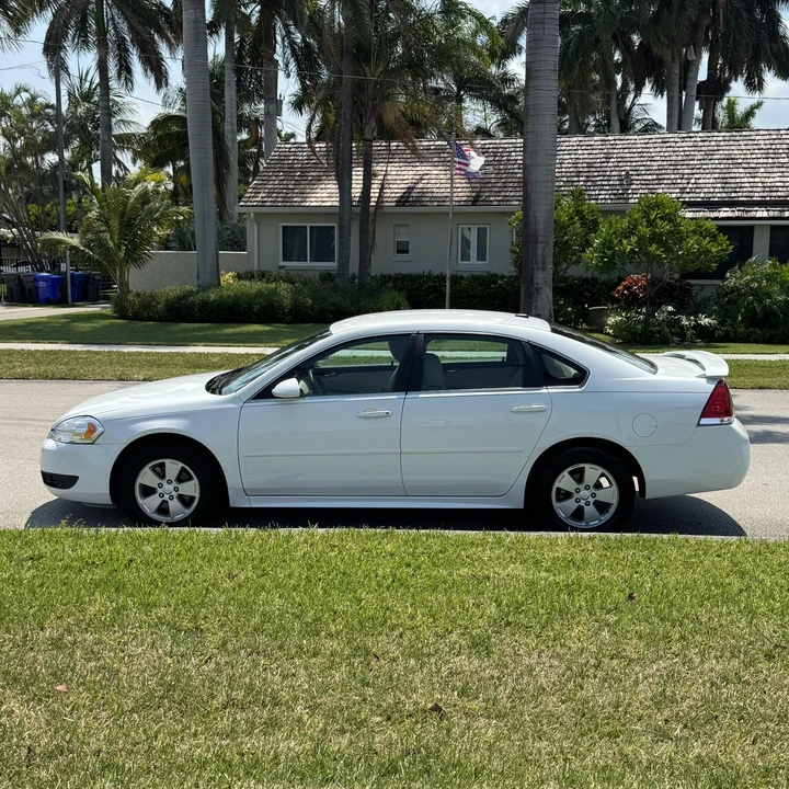 2010 Chevrolet Impala 9th Gen - Image 7 of 12