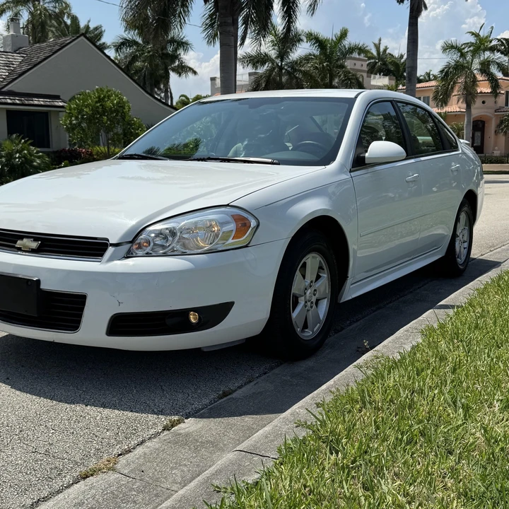 2010 Chevrolet Impala 9th Gen - Image 5 of 12
