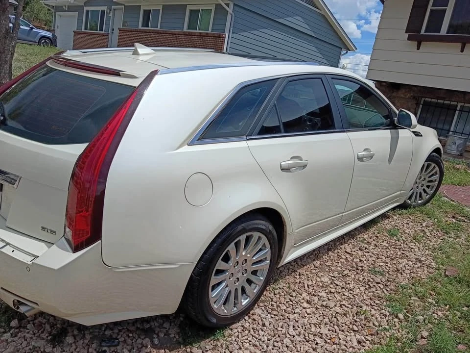 2010 Cadillac CT4 - Image 14 of 15