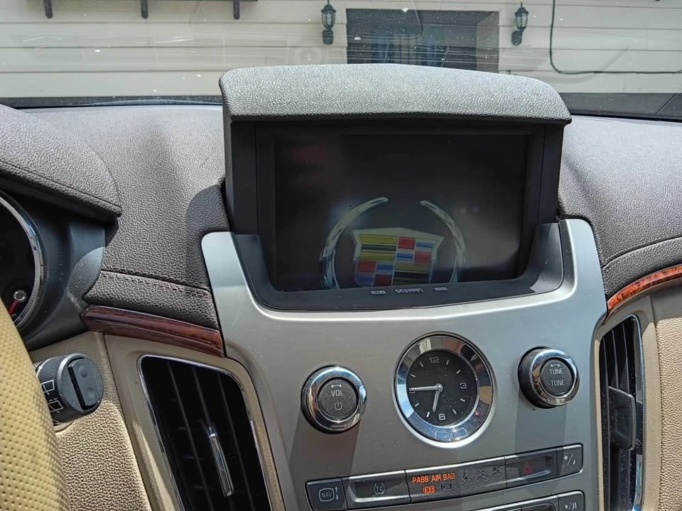 2010 Cadillac CT4 - Image 6 of 15