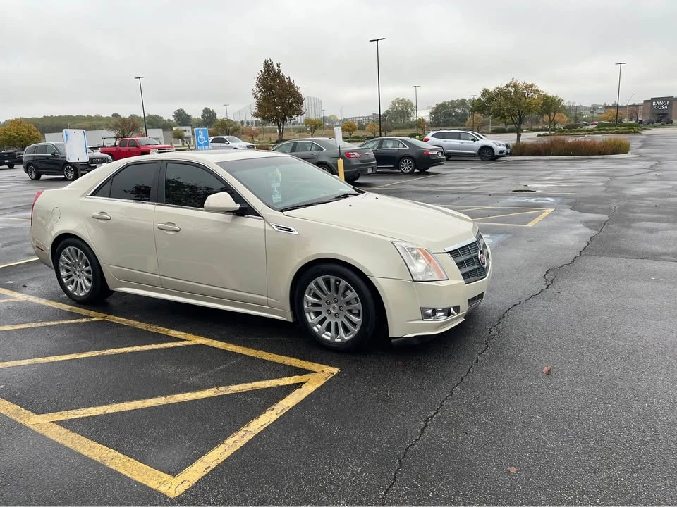 2010 Cadillac CT4 - Image 3 of 12