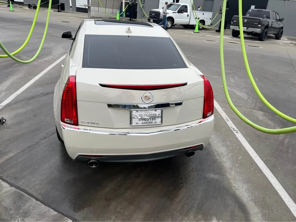 2010 Cadillac CT4 - Image 9 of 12
