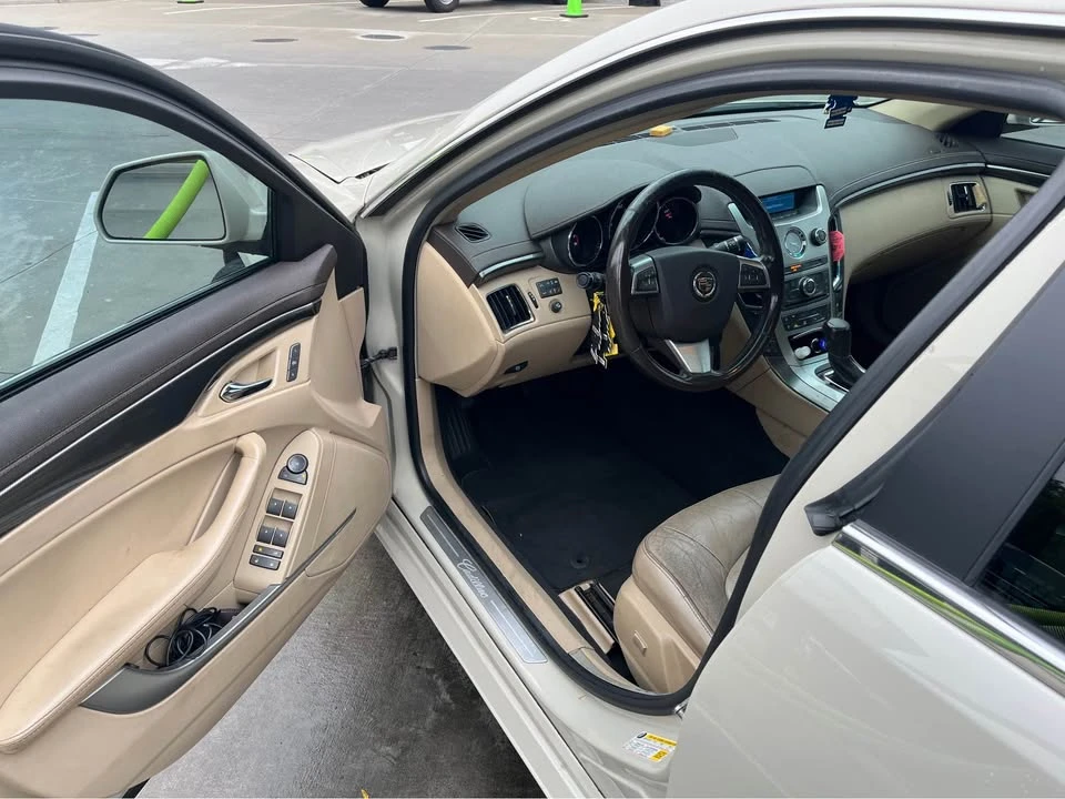 2010 Cadillac CT4 - Image 6 of 12